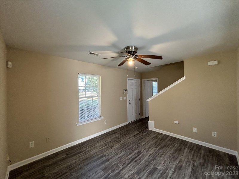 Property image 3 at 1333 Clooney Lane, Charlotte, NC 28262