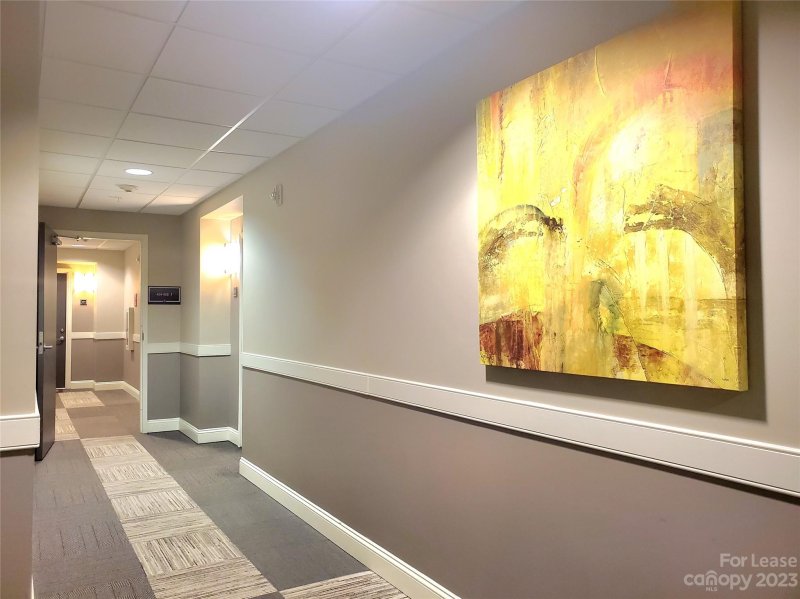 Property image 3 at 721 Governor Morrison Street, Charlotte, NC 28211