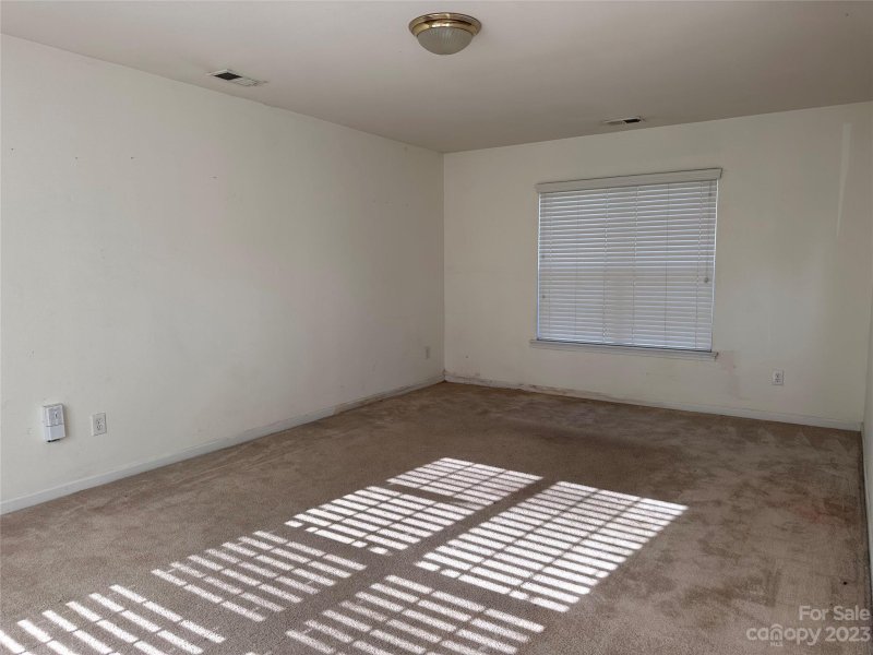 Property image 3 at 5651 Laborde Avenue, Charlotte, NC 28269