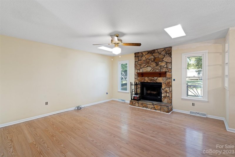 Property image 3 at 3432 Farm Lake Drive, Concord, NC 28027