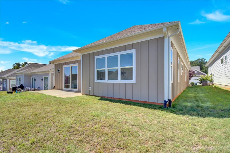 Property image 4 at 4538 Stellata Loop, Sherrills Ford, NC 28673