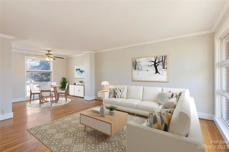 Property image 2 at 350 S Sharon Amity Road, Charlotte, NC 28211