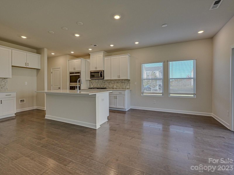 Property image 5 at 124 Ravensara Avenue, Fort Mill, SC 29715