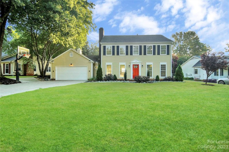 7122 Falconwood Court