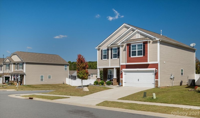 Property image 3 at 154 N Cromwell Drive, Mooresville, NC 28115