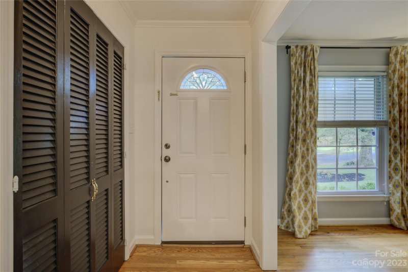Property image 5 at 107 E Summersby Street, Fort Mill, SC 29715