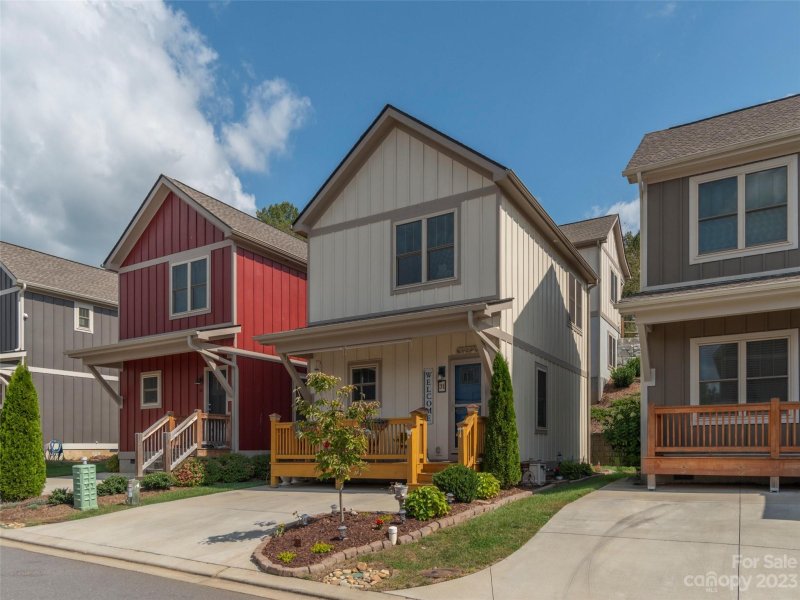 Property image 2 at 31 Wheeler Road, Weaverville, NC 28787