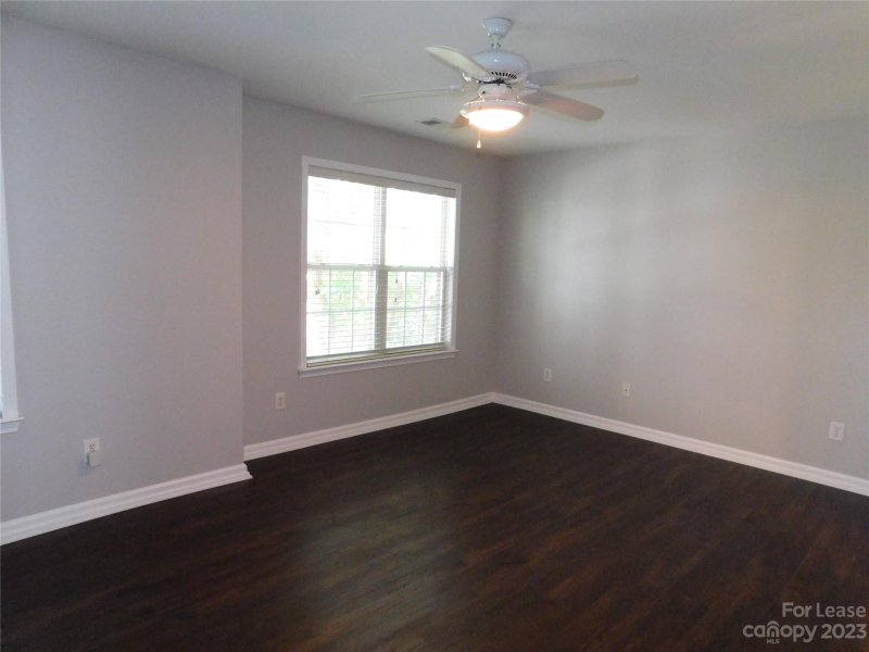 Property image 2 at 2035 Lennox Square Road, Charlotte, NC 28210