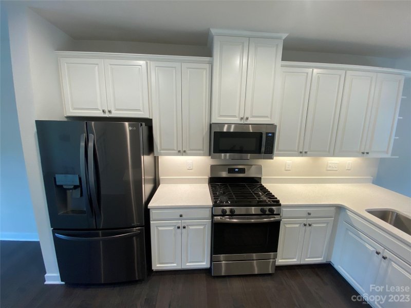 Property image 5 at 248 Parkwood Avenue, Charlotte, NC 28206