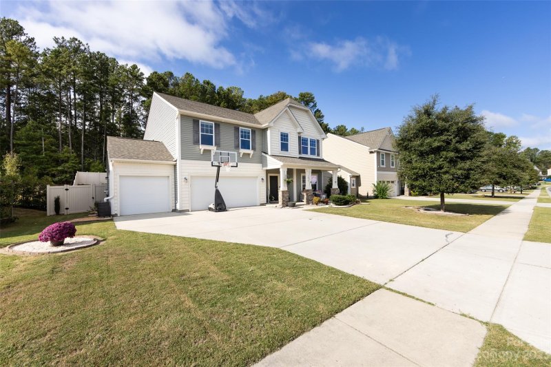 Property image 2 at 1870 Tradd Avenue, Clover, SC 29710