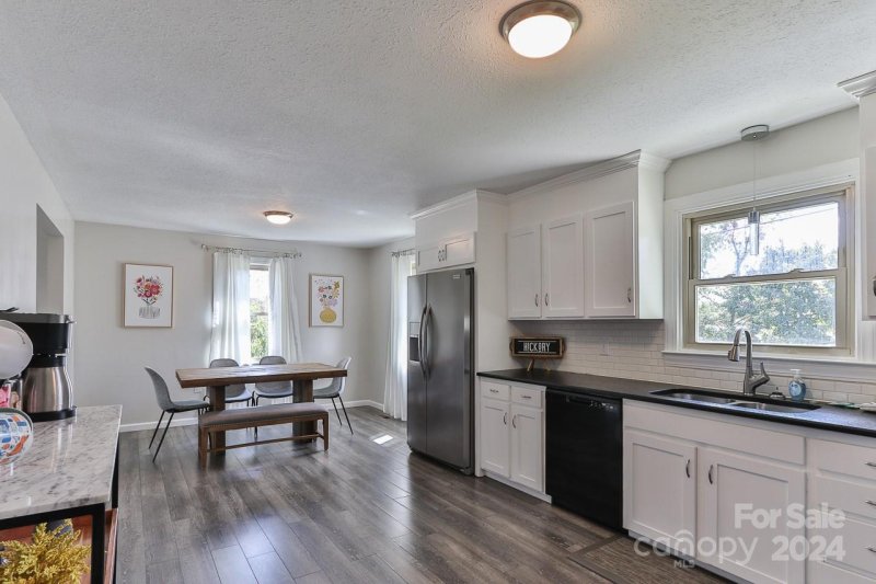 Property image 4 at 5703 Valley Field Road, Hickory, NC 28602