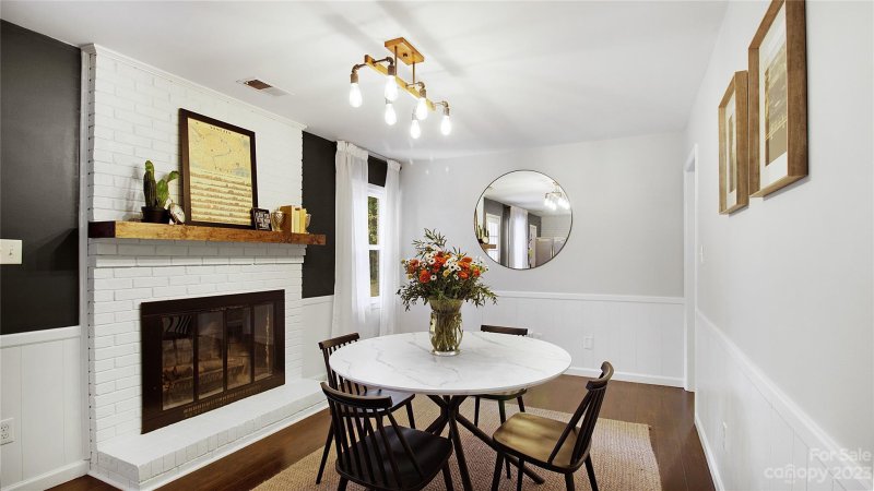 Property image 4 at 6441 Bridlewood Lane, Charlotte, NC 28215