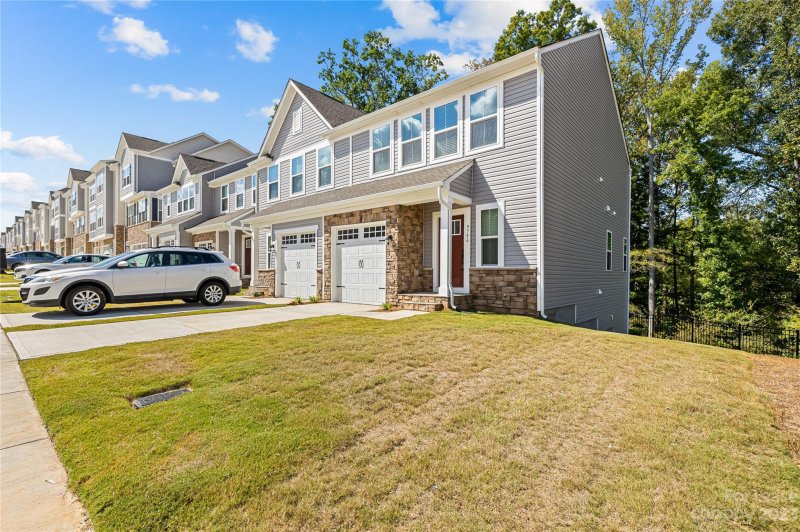 Property image 3 at 9756 Oaklawn Boulevard, Huntersville, NC 28078