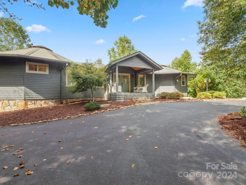 Property image 4 at 130 Falls Creek Drive, Lake Lure, NC 28746