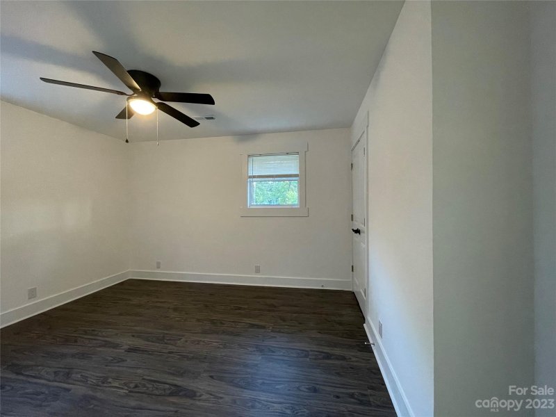 Property image 5 at 5200 Queen Anne Road, Charlotte, NC 28217