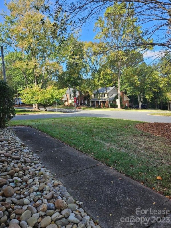 Property image 3 at 10443 Sardis Oaks Road, Charlotte, NC 28270
