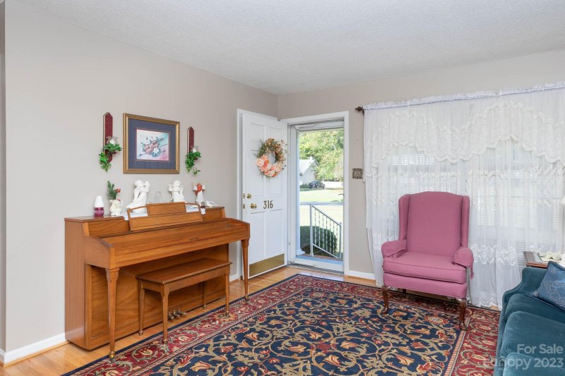 Property image 4 at 316 Lincoln Road, York, SC 29745