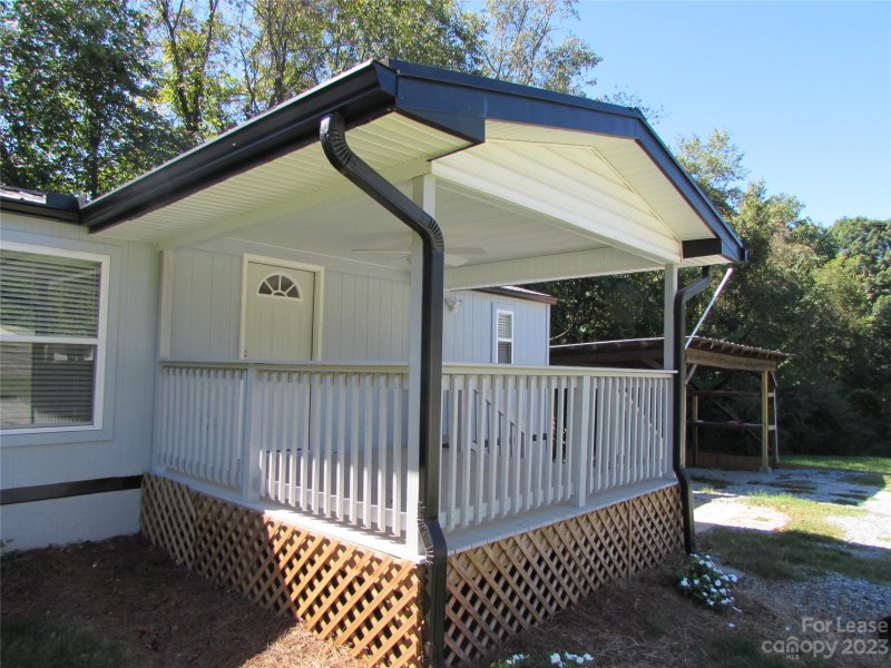 Property image 2 at 182 Dry Dock Loop, Mooresville, NC 28117