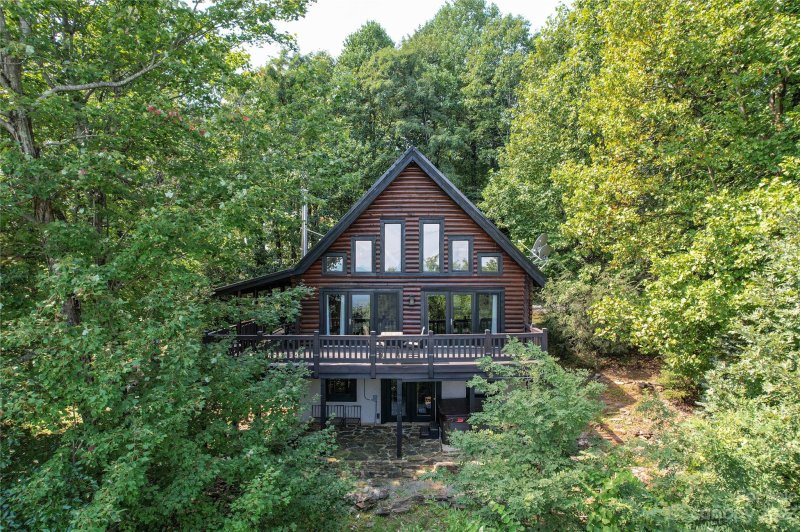 Property image 2 at 2234 Pinnacle Parkway, Union Mills, NC 28167