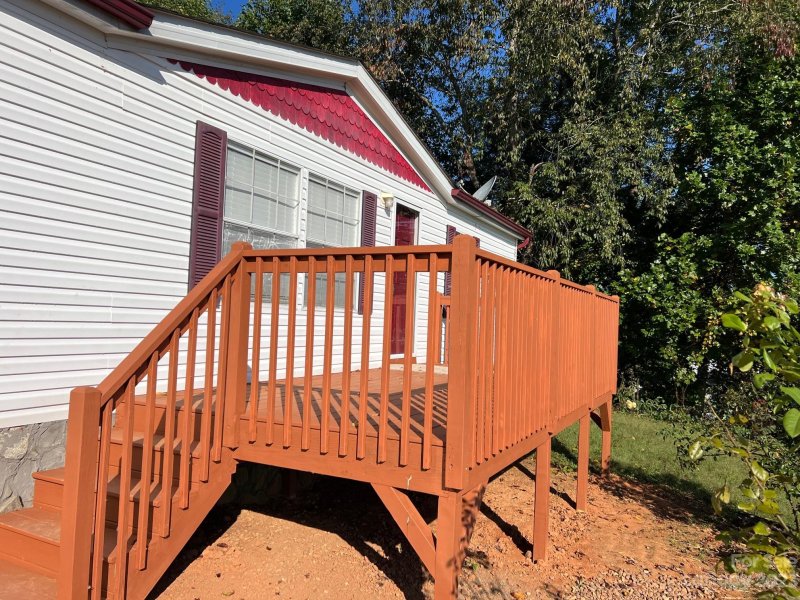 Property image 4 at 3607 Cameo Lane, Lenoir, NC 28645