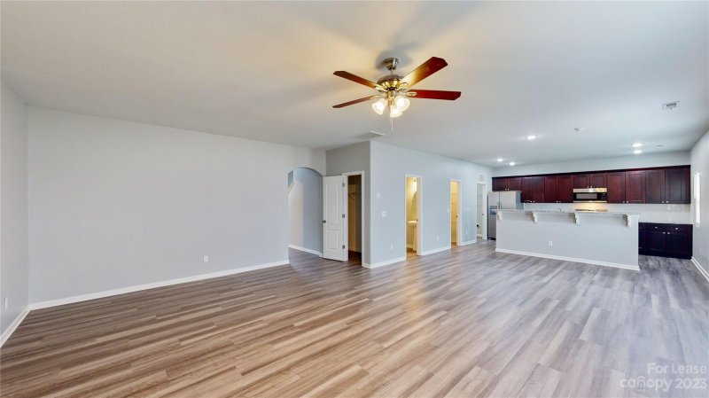 Property image 5 at 2512 Meadow Crossing Drive, Dallas, NC 28034