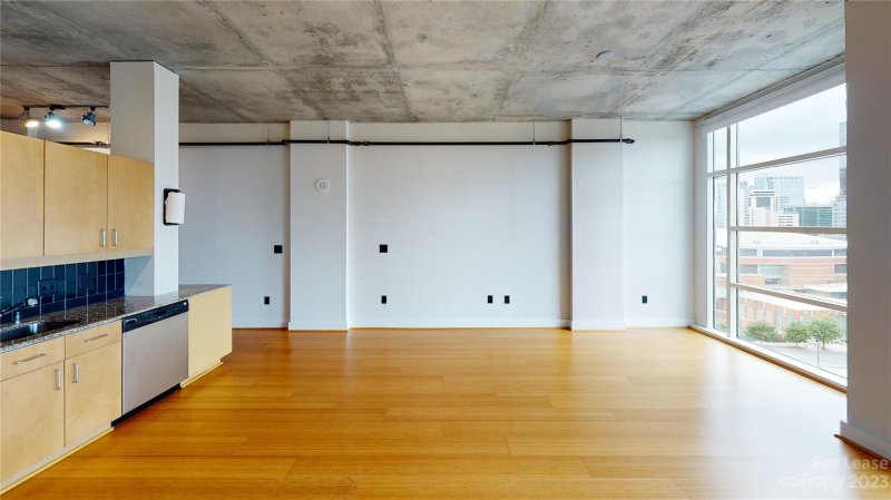 Property image 5 at 505 E 6th Street, Charlotte, NC 28202