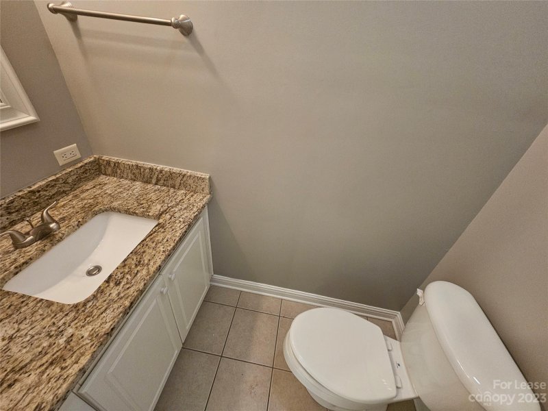 Property image 4 at 4310 Laurel Hill Lane, Charlotte, NC 28217