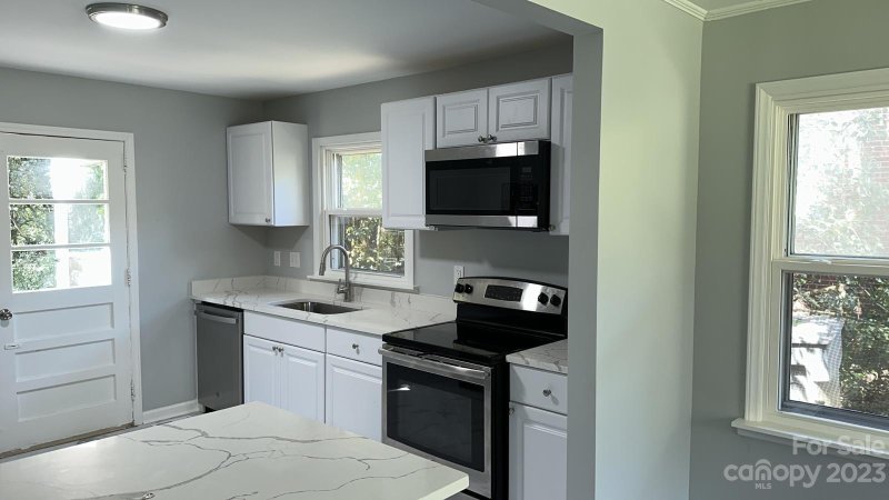 Property image 4 at 4127 Tillman Road, Charlotte, NC 28208
