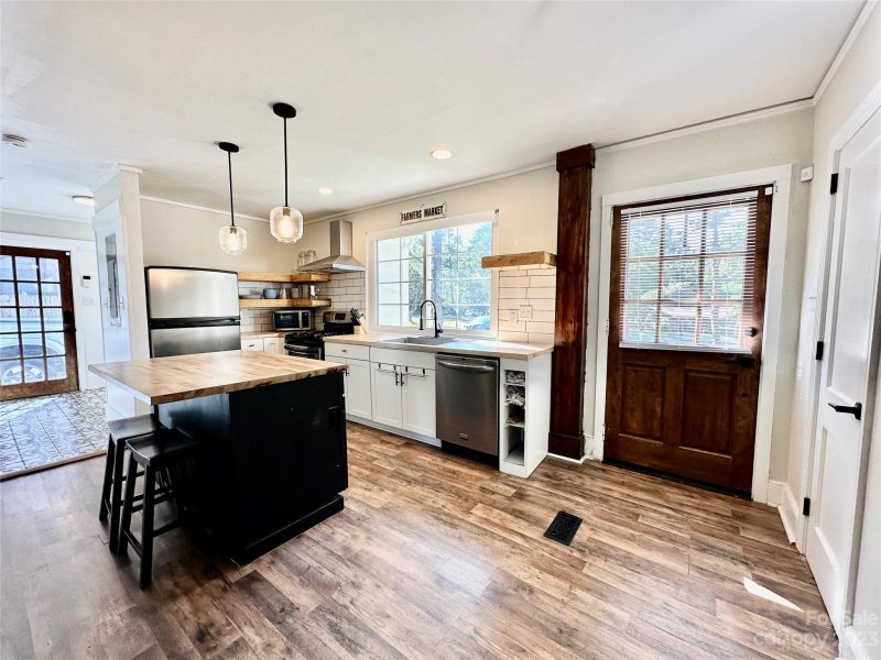 Property image 2 at 141 Sherwood Circle, Rock Hill, SC 29730