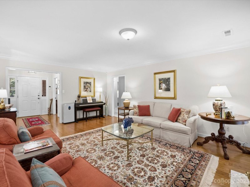 Property image 4 at 4357 Woodglen Lane, Charlotte, NC 28226