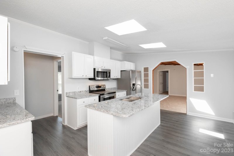 Property image 4 at 748 Sidney Cornwell Court, Catawba, SC 29704