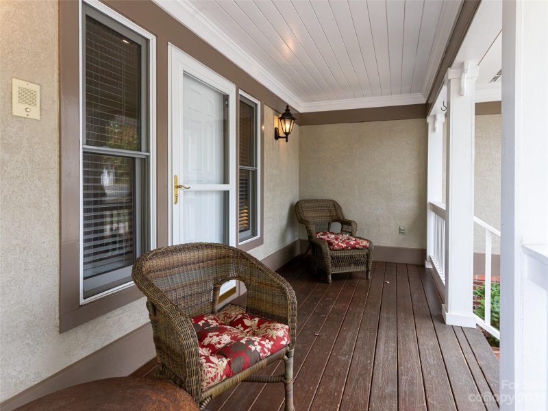 Property image 5 at 31 Creekside Way, Asheville, NC 28804