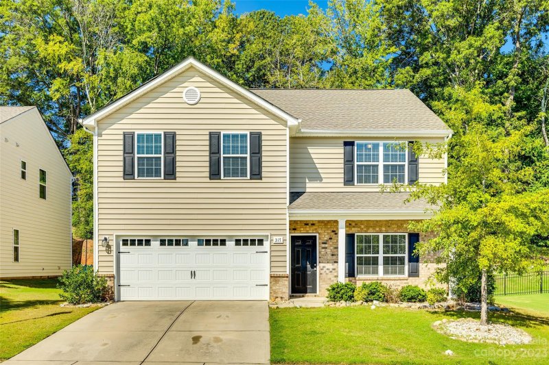 317 Praline Way