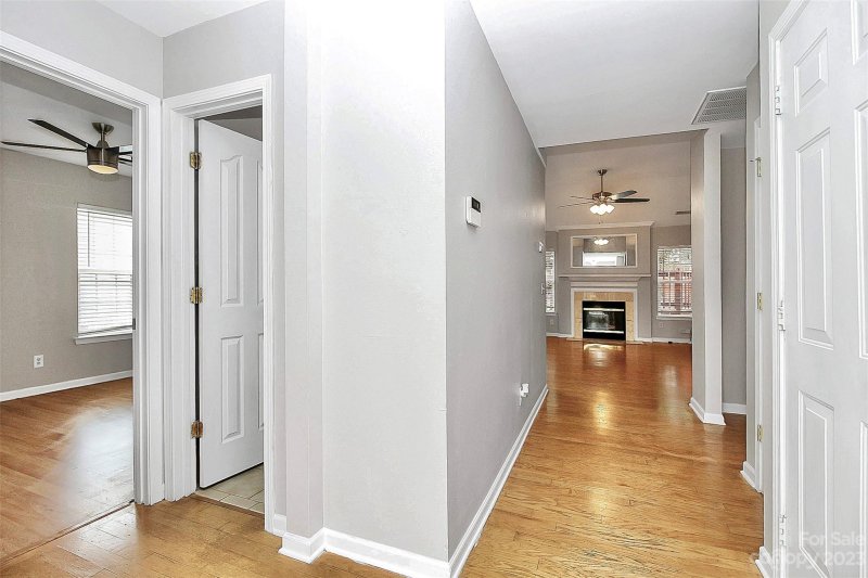 Property image 5 at 16017 Circlegreen Drive, Charlotte, NC 28273