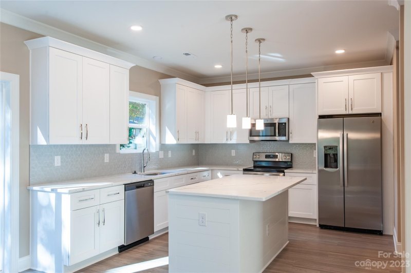 Property image 5 at 821 Hunter Drive, Mooresville, NC 28115