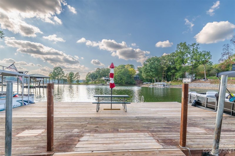 Property image 3 at 110 Mimosa Road, Statesville, NC 28677