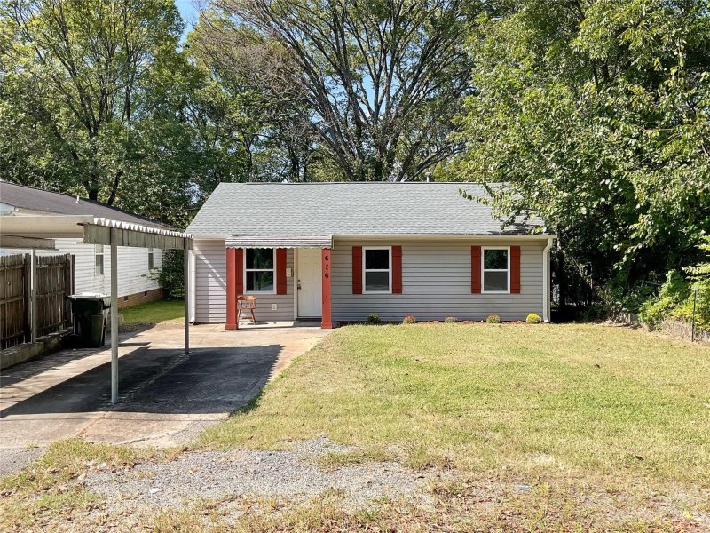 Property image 2 at 616 Simpson Street, Rock Hill, SC 29730