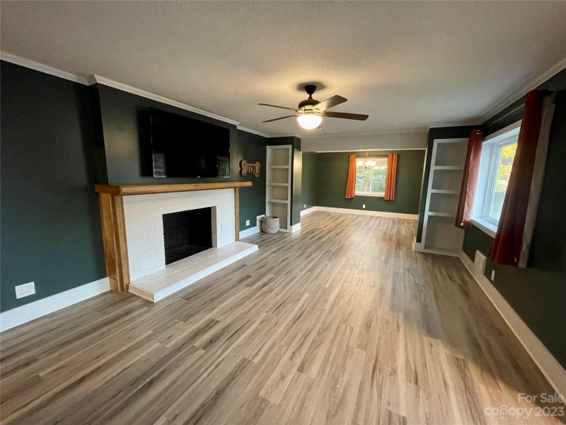 Property image 3 at 736 S Cherry Road, Rock Hill, SC 29732