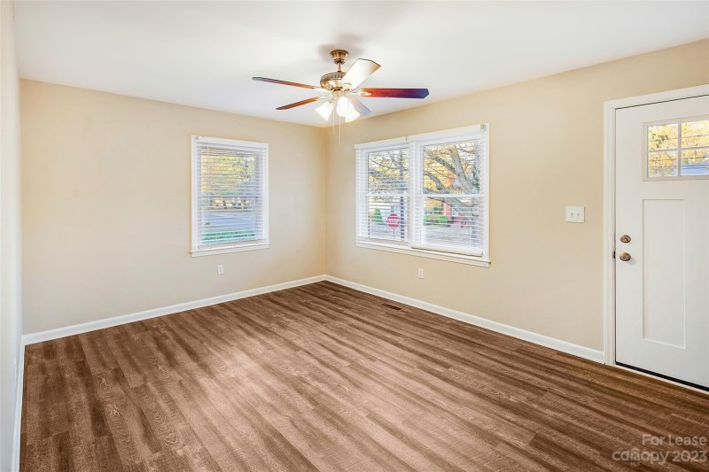 Property image 5 at 90 Hillcrest Avenue, Concord, NC 28025