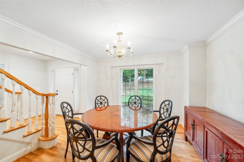 Property image 5 at 26 Weston Heights Drive, Asheville, NC 28803