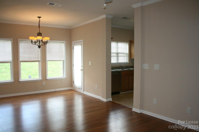 Property image 2 at 5521 Santeelah Court, Charlotte, NC 28217