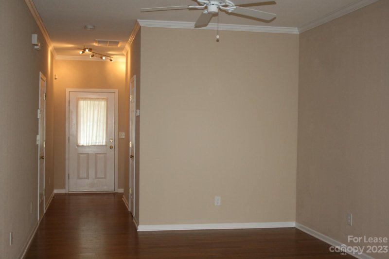 Property image 5 at 5521 Santeelah Court, Charlotte, NC 28217