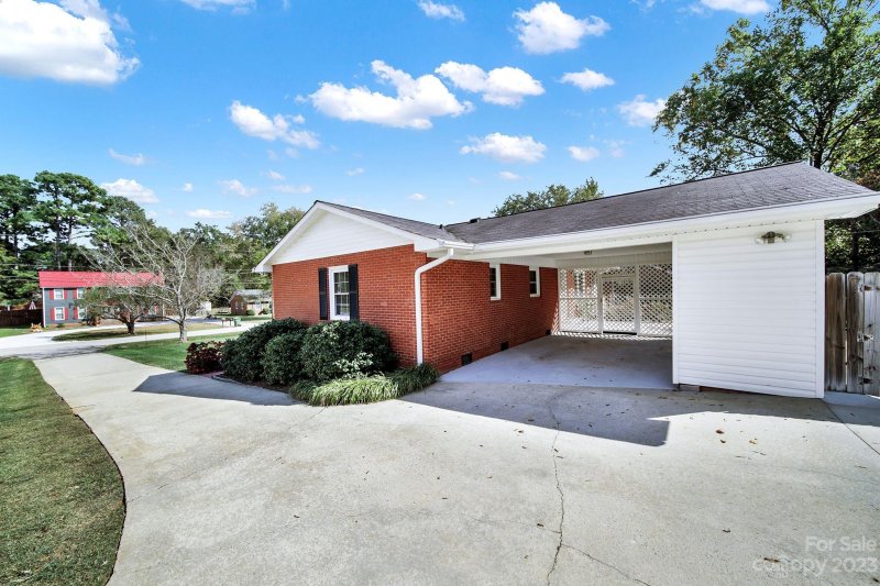 Property image 3 at 1985 Havenwood Drive, Lancaster, SC 29720