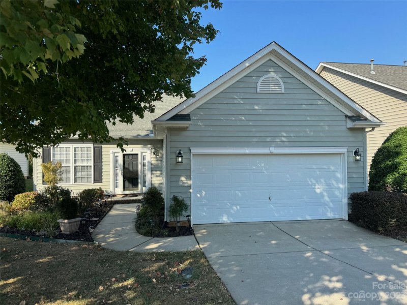 419 Garnet Court