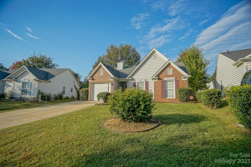 Property image 3 at 8635 Mineral Ridge Way, Charlotte, NC 28269