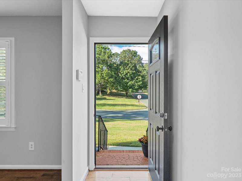 Property image 5 at 901 Markwell Drive, Matthews, NC 28105