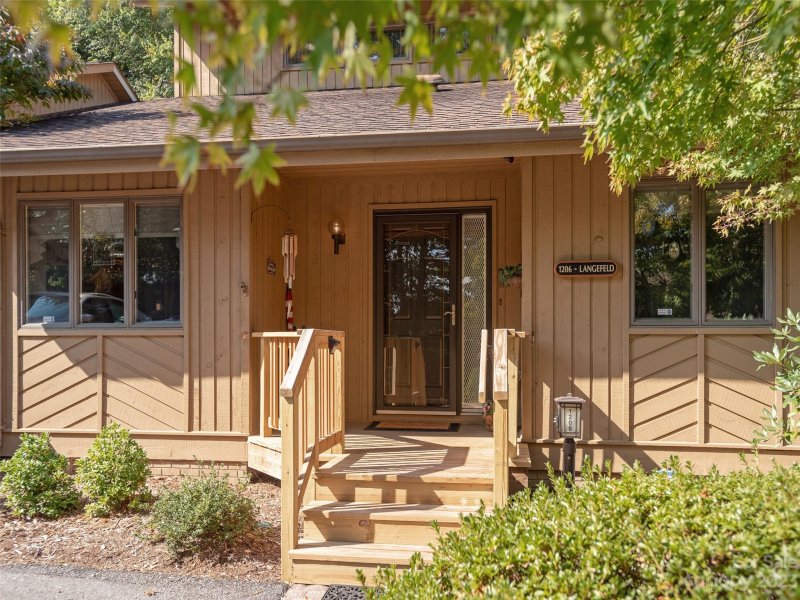 Property image 2 at 1206 Red Oak Drive, Hendersonville, NC 28791