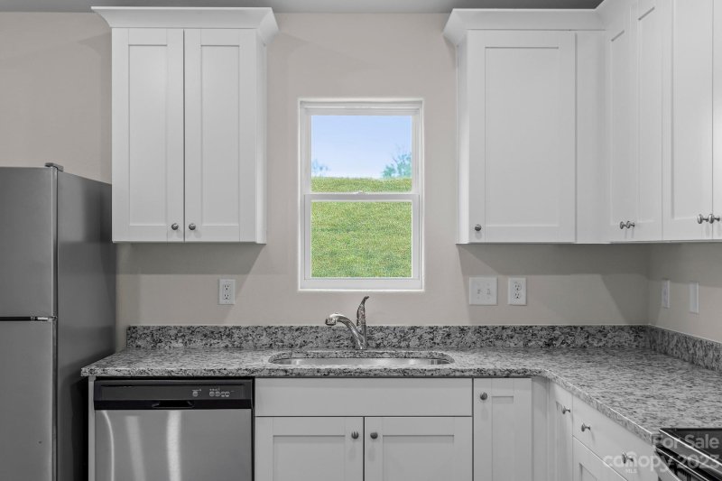 Property image 4 at 652 Lamorak Place, Richburg, SC 29729