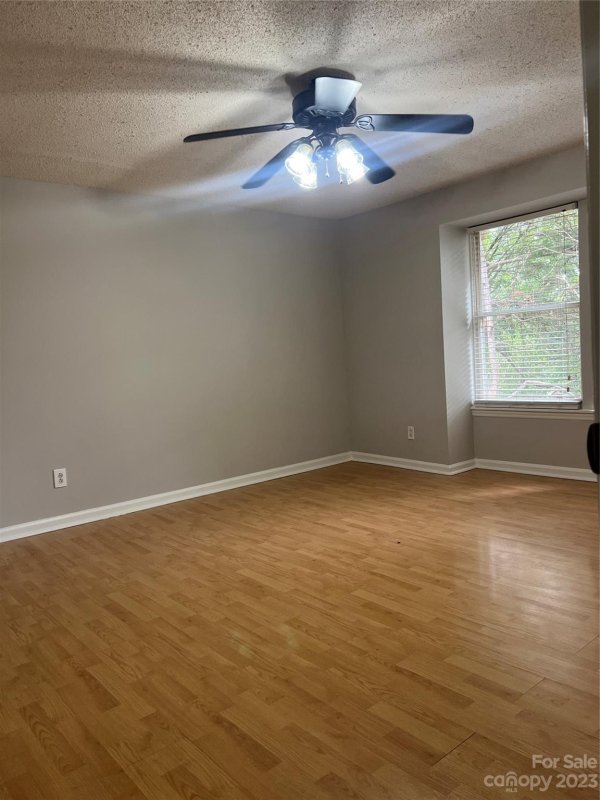 Property image 4 at 9520 Shannon Green Drive, Charlotte, NC 28213