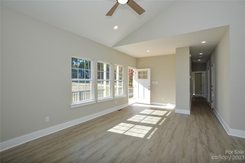 Property image 3 at 215 Aspen Drive, Gastonia, NC 28052